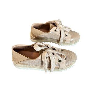 Seaside Sneaker